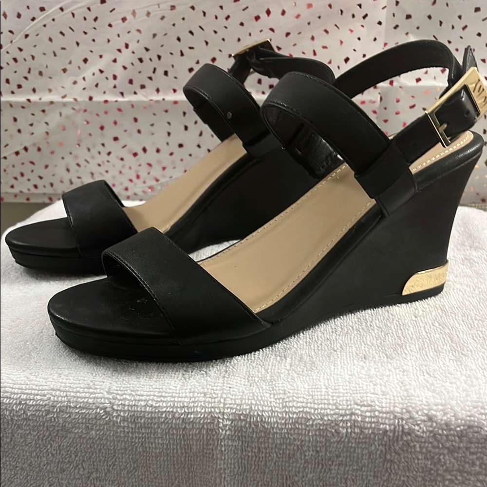 Elegant Black Wedge Sandals